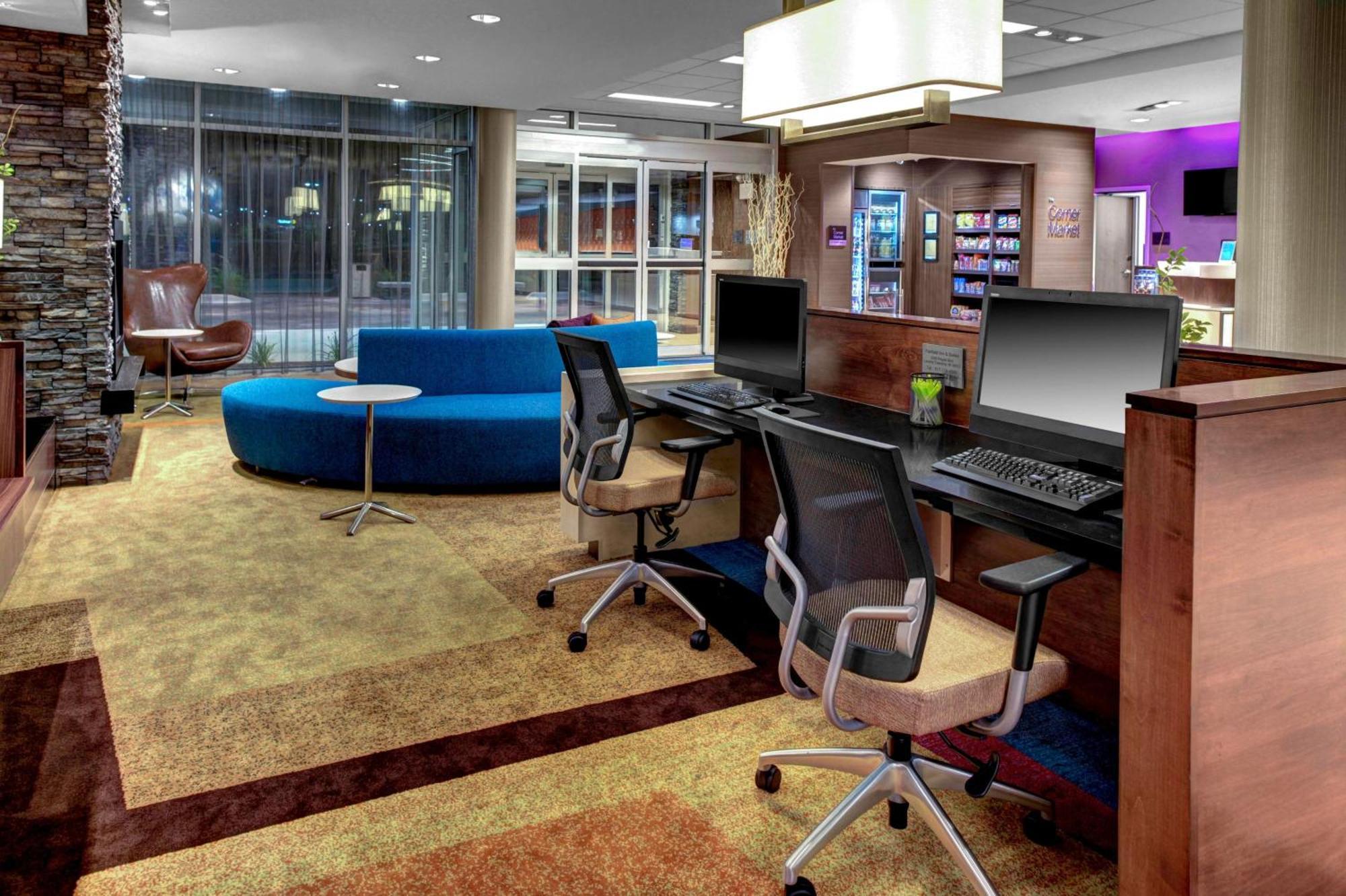 Fairfield Inn & Suites By Marriott Lansing At Eastwood Eksteriør bilde